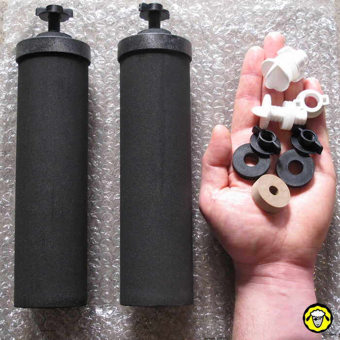 Fontaine Filtrante impérial Berkey® 17 litres - 4 filtres Black Berkey –  fontaine a gravité